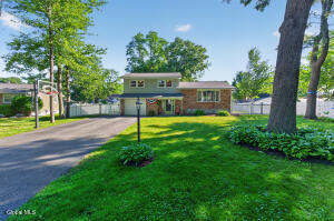 14 Ponderosa Drive Voorheesville, NY 12186