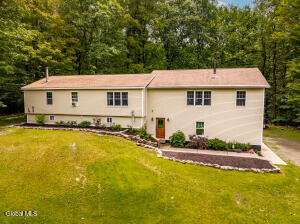 742 Babcock Lake Road Petersburgh, NY 12138