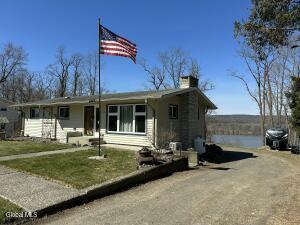 1169 NY-9J Stuyvesant, NY 12173