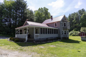 422 Hope Falls Northville, NY 12134