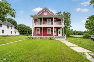 28 Woodlawn Avenue Greenwich, NY 12834