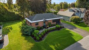 7 Macarthur Drive Saratoga Springs, NY 12866