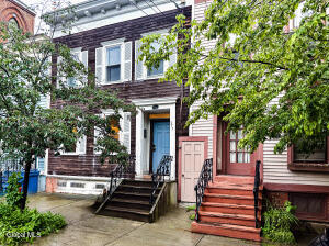 377 Hamilton Street Albany, NY 12210