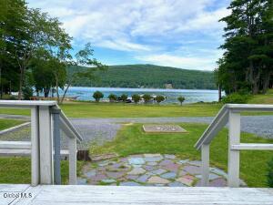 4 Lower Heights Road Edinburg, NY 12835