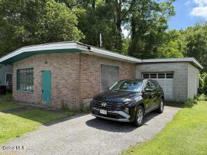 427 S Main Street Gloversville, NY 12078