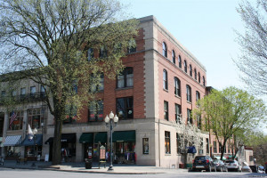 368 Broadway Saratoga Springs, NY 12866