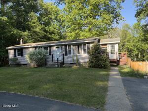 52 Brightman Road Mechanicville, NY 12118