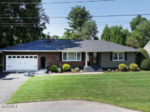 1040 John Alden Lane Schenectady, NY 12306