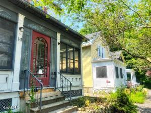 14 Bleeker Avenue Troy, NY 12180