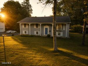 19 Shetland Drive Delmar, NY 12054