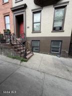 15 Ten Broeck Street Albany, NY 12210