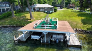 29 Trout Pavilion Road Queensbury, NY 12804