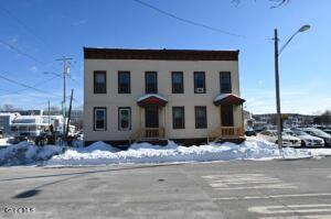 4 Washington Street Rensselaer, NY 12144