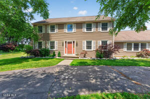 88 Oak Valley Way Queensbury, NY 12804
