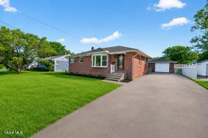 1406 Red Mill Road Rensselaer, NY 12144