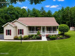 63 Chadwycke Court Valatie, NY 12184