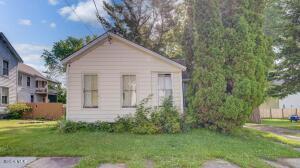 8 McKinley Place Gloversville, NY 12078