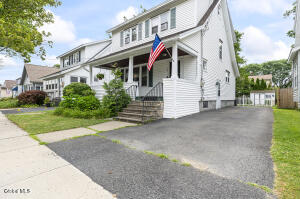 55 Edgecomb Street Albany, NY 12209