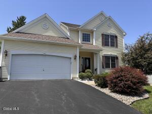 22 Fairview Lane Mechanicville, NY 12118