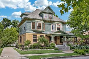 19 Marion Place Saratoga Springs, NY 12866