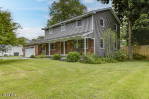 23 Yolanda Drive Burnt Hills, NY 12027