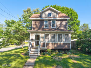 901 S Holmes Street Schenectady, NY 12302