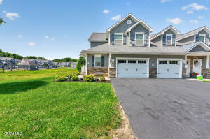 3901 Brunswick Meadows Way Troy, NY 12182