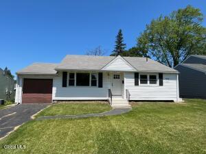 9 Dover Drive Latham, NY 12110