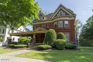 84 Union Avenue Saratoga Springs, NY 12866