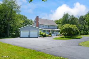 119 Menemsha Lane Wynantskill, NY 12198