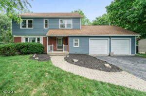 4 Carlyle Court Ballston Lake, NY 12019