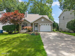 1407 Chestnut Street Watervliet, NY 12189