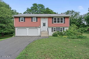 113 Sugar Hill Road Rexford, NY 12148