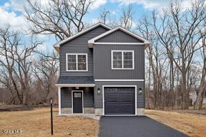 6 Livingston Avenue Schenectady, NY 12302
