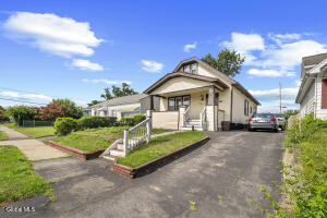 1611 Schuyler Street Schenectady, NY 12303