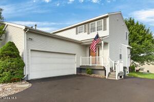 1 Erie Court Waterford, NY 12188