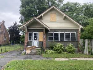 1517 Avenue A Watervliet, NY 12189