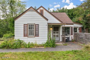 15 Mather Avenue Schenectady, NY 12304