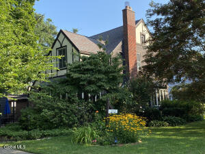 212 Lenox Avenue Albany, NY 12208