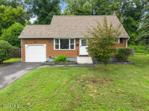 7 Colt Road Albany, NY 12205