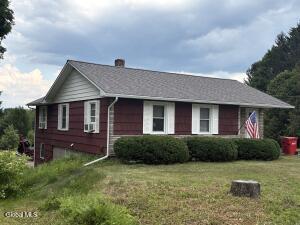 2714 Center Road Moriah, NY 12960