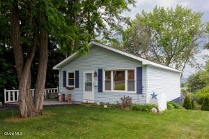 2407 Lenox Road Schenectady, NY 12308