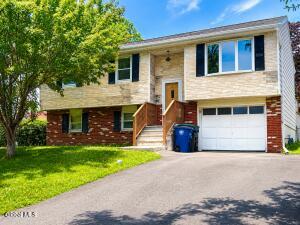 23 McDonald Drive Cohoes, NY 12047