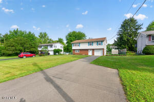 6 Theresa Ann Court Albany, NY 12205