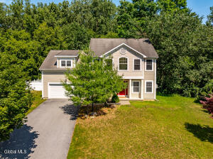 8 Mokasha Square Saratoga Springs, NY 12866