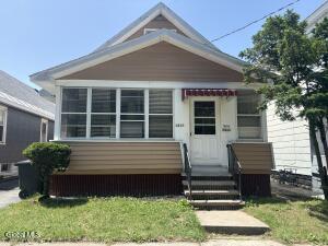1614 Brower Street Schenectady, NY 12303