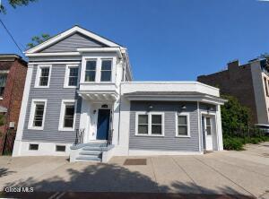 2215-2217 5th Avenue Troy, NY 12180