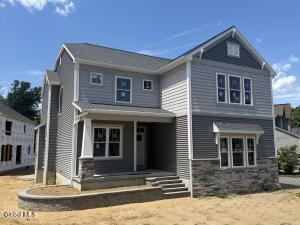 17 Chloes Way Saratoga Springs, NY 12866
