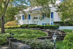 19 Momrow Court Menands, NY 12204