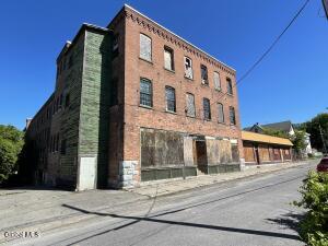 10 Leonard Street Amsterdam, NY 12010